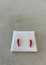 Load image into Gallery viewer, DANGLE EARRING RED CORNO
