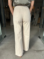 Load image into Gallery viewer, SOFIA DENIM PANT - CREAM
