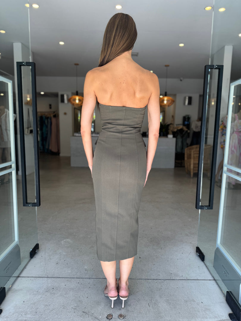 LOW PROFILE MIDI DRESS KHAKI