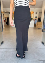 Load image into Gallery viewer, INES CUPRO SKIRT BLACK
