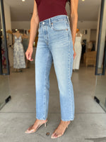 Load image into Gallery viewer, 501  90S LIGHTWEIGHT JEAN
