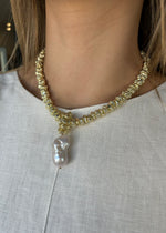 Load image into Gallery viewer, JEWEL NECKLACE
