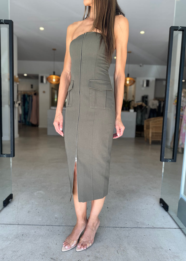 LOW PROFILE MIDI DRESS KHAKI